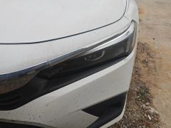 Honda Civic 240TURBO CVT Edition - photo 4