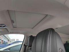 Roewe MG iMAX8 400TGI Flagship - photo 15