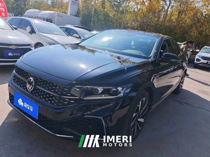 Volkswagen Passat 330TSI Star Deluxe Edition - car from China