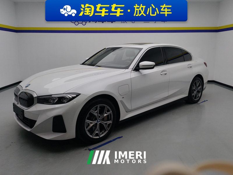 BMW i3 eDrive 35 L - car from China