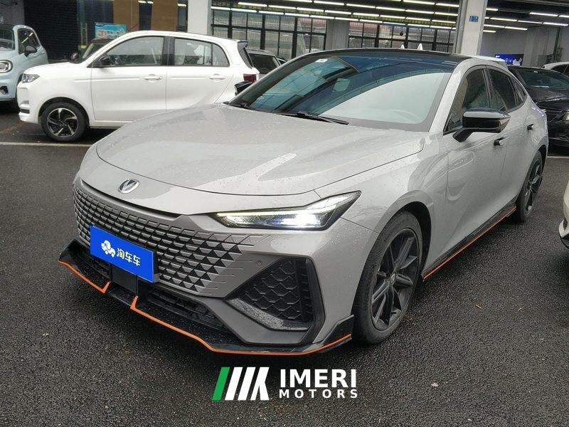 Changan UNI-V 2.0T Edition - ავტომობილი ჩინეთიდან