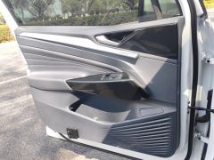 Volkswagen VW ID.4 CROZZ 425km Two-wheel drive exclusive limited edition - ფოტო 12