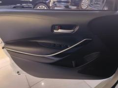 Toyota Corolla Dual-Engine 1.8L E-CVT Elite Edition - ფოტო 12