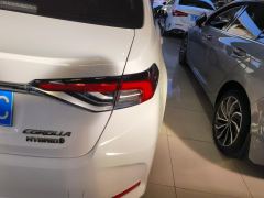 Toyota Corolla Dual-Engine 1.8L E-CVT Elite Edition - ფოტო 5