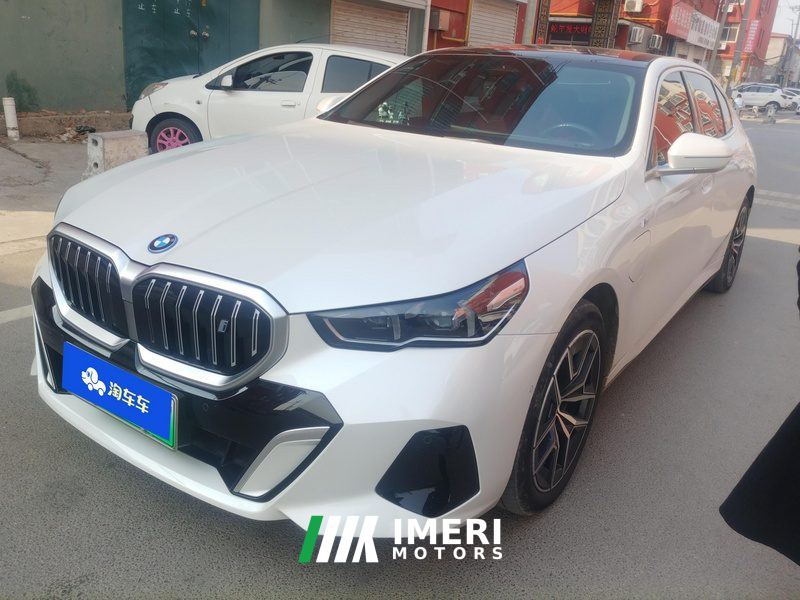 BMW i5 eDrive 35L M Sport Package - ავტომობილი ჩინეთიდან