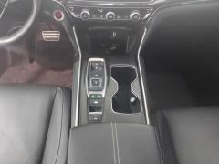 Honda Accord PHEV 2.0L E-CVT Edition - фото 13
