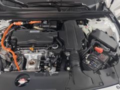 Honda Accord PHEV 2.0L E-CVT Edition - фото 18