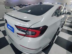 Honda Accord PHEV 2.0L E-CVT Edition - фото 2