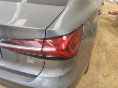 Roewe MG i5 1.5L CVT Diamond Edition - фото 5
