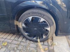 XPeng X9 702 Precursor Extra Long Range Max - ფოტო 6