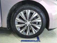 Hongqi E-QM5 431km Charging Fun Edition 5-seater - фото 6