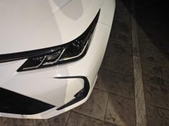 Toyota Corolla Dual-Engine 1.8L E-CVT Elite Edition - ფოტო 4