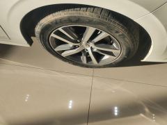 Honda Civic 240TURBO CVT Dynamic Edition - ფოტო 6