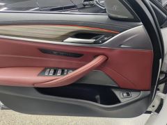 BMW 5 Series 530Li Leading Luxury Package - фото 12