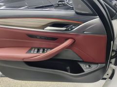 BMW 5 Series 530Li Leading Luxury Package - фото 13