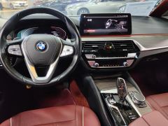BMW 5 Series 530Li Leading Luxury Package - фото 16
