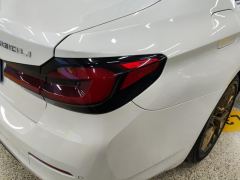 BMW 5 Series 530Li Leading Luxury Package - фото 5