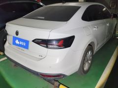 Volkswagen Lavida Advanced 1.5L Automatic Xin Yi Edition - фото 2