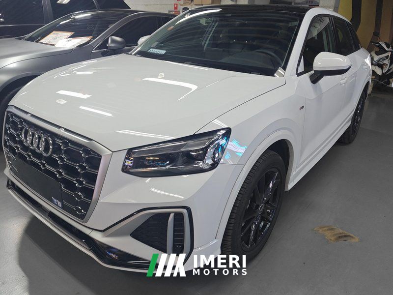 Audi Q2L 35 TFSI Active Dynamic Edition