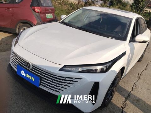 2023 Changan Yida 1.5T Enjoy Edition - автомобиль из Китая
