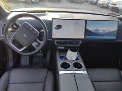 Li Auto Li L8 Pro - ფოტო 16