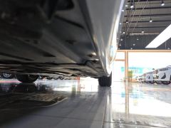 BMW 3 Series 325Li M Sport Package - ფოტო 10