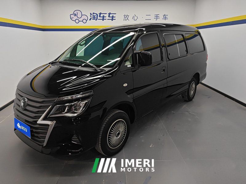 Forthing Lingzhi M5L 1.6L Base 7-seater - автомобиль из Китая