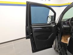 Forthing Lingzhi M5L 1.6L Base 7-seater - фото 12