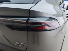 Roewe MG RX5 1.5T Luxury Sliding Screen Edition - ფოტო 5
