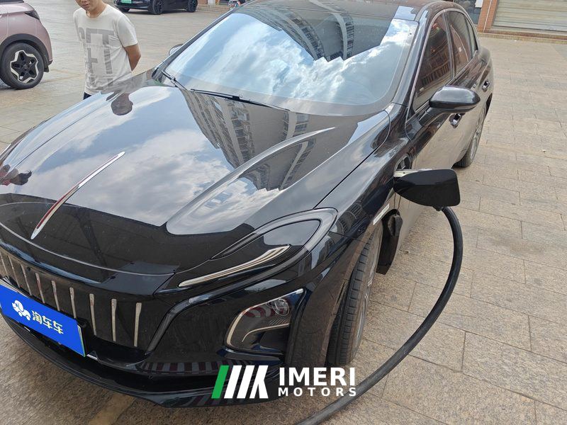 FAW Red Flag E-QM5 620km PLUS - car from China