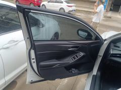 Toyota Avalon 2.0L CVT Luxury Edition - фото 12