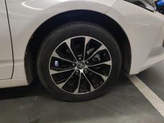 Toyota Avalon 2.0L CVT Luxury Edition - фото 6