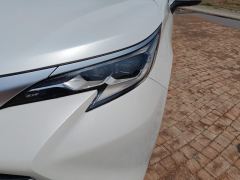 Toyota Sienna Dual-Engine 2.5L Platinum Edition - ფოტო 4