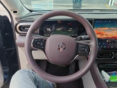 Leapmotor C11 EREV 300 Exclusive Edition - ფოტო 18