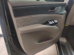 Denza D9 DM-i 1040 Premium - ფოტო 12