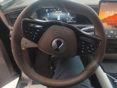 Denza D9 DM-i 1040 Premium - ფოტო 18