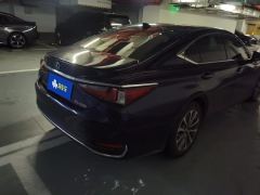 Lexus ES 200 CVT Elite Edition - ფოტო 2