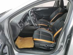 Ford Focus EcoBoost180 Edition - ფოტო 14