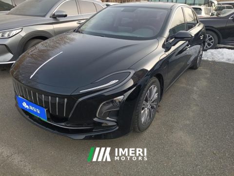 2023 FAW Red Flag E-QM5 620km PLUS - car from China