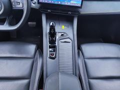 Lynk & Co 03 2.0T T5 Dual Clutch 2WD Strong Pro 5-seater - фото 19