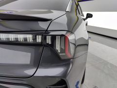 Lynk & Co 03 2.0T T5 Dual Clutch 2WD Strong Pro 5-seater - фото 5