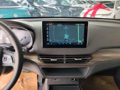 Hongqi E-QM5 431km Charging Fun Edition 5-seater - фото 17