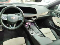 Cadillac CT5 28T Platinum - фото 16