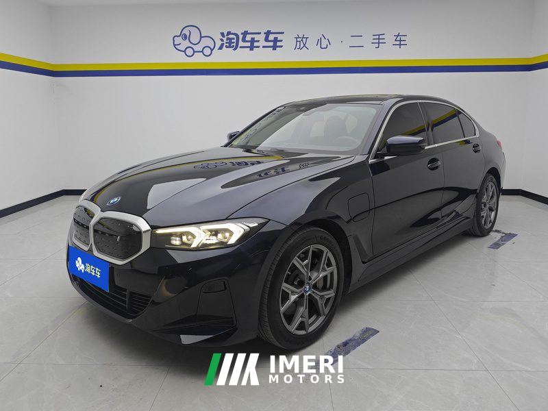 BMW i3 eDrive 35 L - car from China