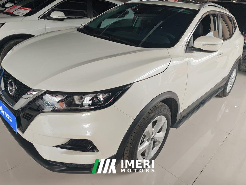 Nissan Qashqai Classic Edition 2.0L XV Comfort Edition