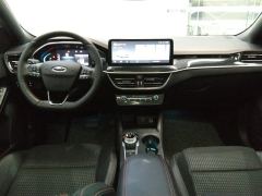 Ford Focus EcoBoost 180 ST Line - ფოტო 16