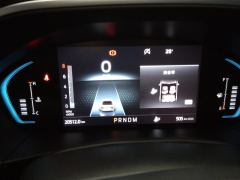Ford Focus EcoBoost 180 ST Line - ფოტო 20