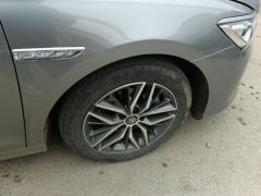 BYD Qin PLUS DM-i 55km Prestigious Edition - ფოტო 6