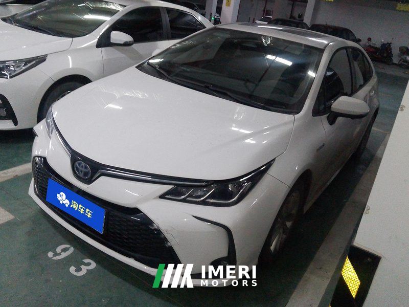Toyota Corolla Dual-Engine 1.8L Elite Edition - ავტომობილი ჩინეთიდან