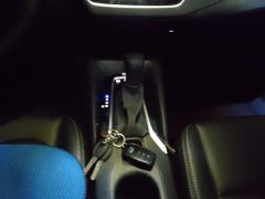 Toyota Corolla Dual-Engine 1.8L Elite Edition - ფოტო 19